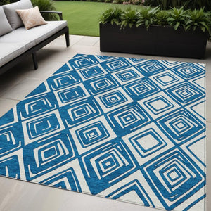 Homeroots 3'' Black And Ivory Geometric Washable Area Rug For Indoor Outdoor Spaces, Durable And Stylish Design 5' X 8' Polyester 589963
