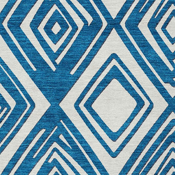 Homeroots 3'' Black And Ivory Geometric Washable Area Rug For Indoor Outdoor Spaces, Durable And Stylish Design 9' X 12' Polyester 589966