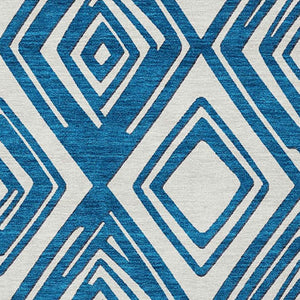 Homeroots 3'' Black And Ivory Geometric Washable Area Rug For Indoor Outdoor Spaces, Durable And Stylish Design 10' X 14' Polyester 589967