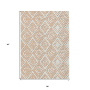 Homeroots 3'' Black And Ivory Geometric Washable Area Rug For Indoor Outdoor Spaces, Durable And Stylish Design 5' X 8' Polyester 589969