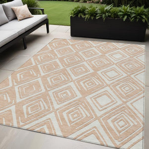 Homeroots 3'' Black And Ivory Geometric Washable Area Rug For Indoor Outdoor Spaces, Durable And Stylish Design 5' X 8' Polyester 589969