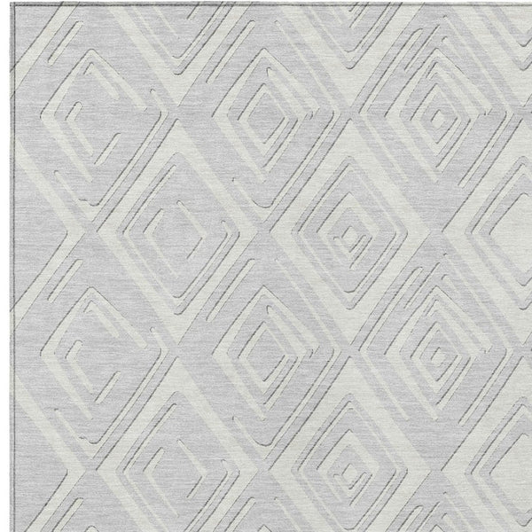 Homeroots 3'' Black And Ivory Geometric Washable Area Rug For Indoor Outdoor Spaces, Durable And Stylish Design 3' X 5' Polyester 589992