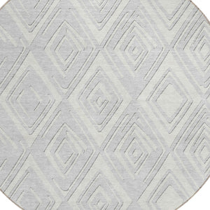 Homeroots 3'' Black And Ivory Geometric Washable Area Rug For Indoor Outdoor Spaces, Durable And Stylish Design 8' Round Polyester 589994