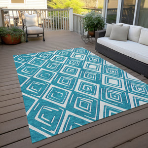 Homeroots 3'' Black And Ivory Geometric Washable Area Rug For Indoor Outdoor Spaces, Durable And Stylish Design 3' X 5' Polyester 589998
