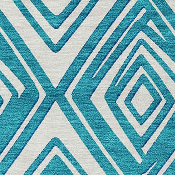 Homeroots 3'' Black And Ivory Geometric Washable Area Rug For Indoor Outdoor Spaces, Durable And Stylish Design 3' X 5' Polyester 589998