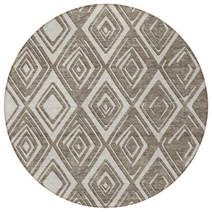 Homeroots 3'' Black And Ivory Geometric Washable Area Rug For Indoor Outdoor Spaces, Durable And Stylish Design 8' Round Polyester 590006