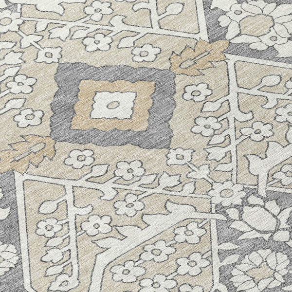 Homeroots 3' Versatile Floral Indoor Outdoor Area Rug In Artichoke Green, Ivory, And Gray - Washable Design 3' X 5' Polyester 590016