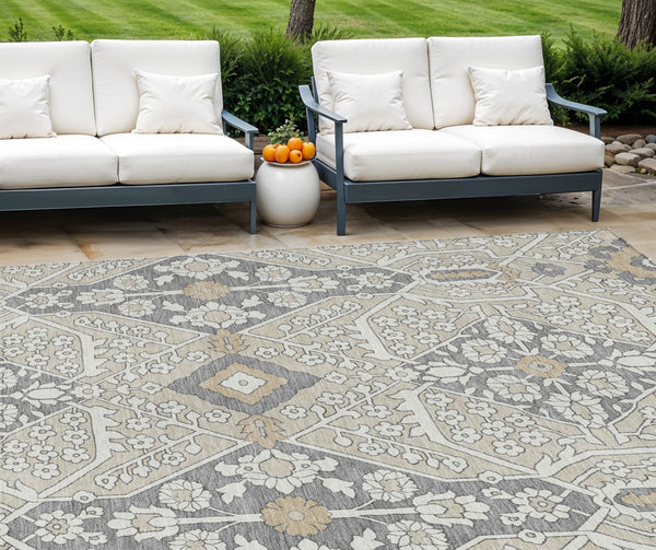 Homeroots 3' Versatile Floral Indoor Outdoor Area Rug In Artichoke Green, Ivory, And Gray - Washable Design 9' X 12' Polyester 590020