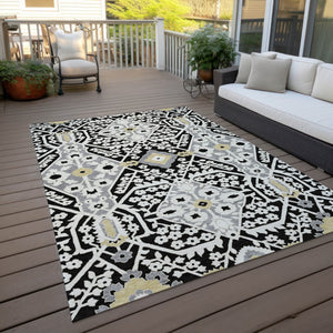 Homeroots 3' Versatile Floral Indoor Outdoor Area Rug In Artichoke Green, Ivory, And Gray - Washable Design 10' X 14' Polyester 590027
