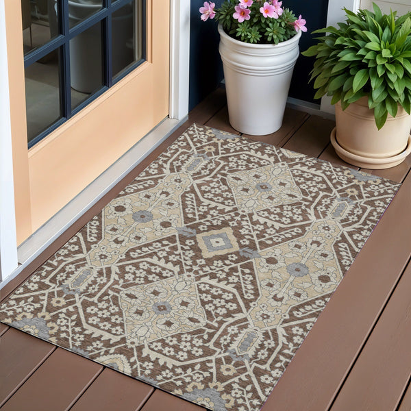 Homeroots 3' Versatile Floral Indoor Outdoor Area Rug In Artichoke Green, Ivory, And Gray - Washable Design 3' X 5' Polyester 590034