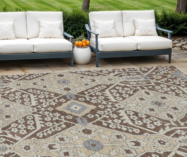 Homeroots 3' Versatile Floral Indoor Outdoor Area Rug In Artichoke Green, Ivory, And Gray - Washable Design 9' X 12' Polyester 590038