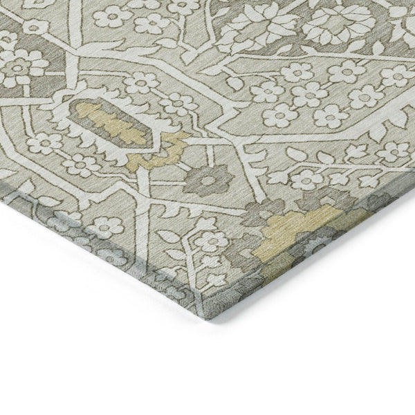 Homeroots 3' Versatile Floral Indoor Outdoor Area Rug In Artichoke Green, Ivory, And Gray - Washable Design 8' X 10' Polyester 590061