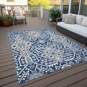 Homeroots 3' Versatile Floral Indoor Outdoor Area Rug In Artichoke Green, Ivory, And Gray - Washable Design 5' X 8' Polyester 590071