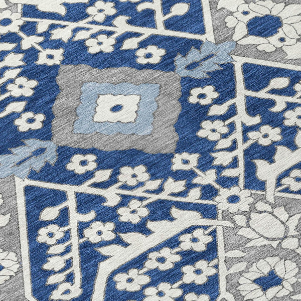 Homeroots 3' Versatile Floral Indoor Outdoor Area Rug In Artichoke Green, Ivory, And Gray - Washable Design 9' X 12' Polyester 590074