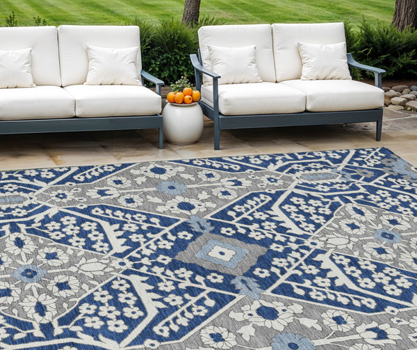 Homeroots 3' Versatile Floral Indoor Outdoor Area Rug In Artichoke Green, Ivory, And Gray - Washable Design 10' X 14' Polyester 590075