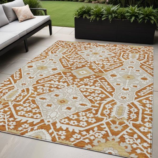 Homeroots 3' Versatile Floral Indoor Outdoor Area Rug In Artichoke Green, Ivory, And Gray - Washable Design 5' X 8' Polyester 590083