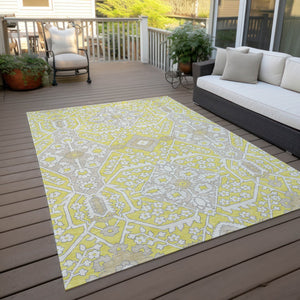 Homeroots 3' Versatile Floral Indoor Outdoor Area Rug In Artichoke Green, Ivory, And Gray - Washable Design 9' X 12' Polyester 590110