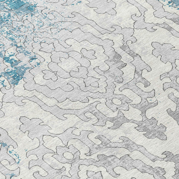 Homeroots 3' Artichoke Green And Beige Medallion Washable Area Rug For Indoor And Outdoor Spaces, Durable Design 8' Round Polyester 590132