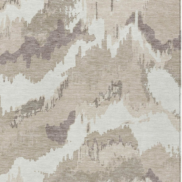 Homeroots 3' Stylish Beige Brown And Ivory Abstract Washable Area Rug For Indoor And Outdoor Spaces 8' X 10' Polyester 590139