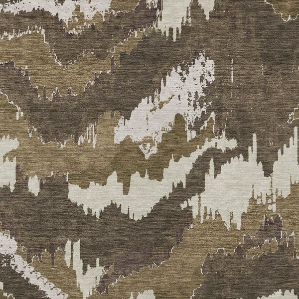 Homeroots 3' Stylish Beige Brown And Ivory Abstract Washable Area Rug For Indoor And Outdoor Spaces 3' X 5' Polyester 590148