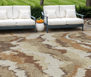 Homeroots 3' Stylish Beige Brown And Ivory Abstract Washable Area Rug For Indoor And Outdoor Spaces 10' X 14' Polyester 590165