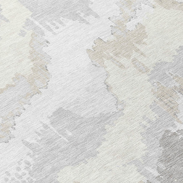 Homeroots 3' Stylish Beige Brown And Ivory Abstract Washable Area Rug For Indoor And Outdoor Spaces 8' Round Polyester 590186