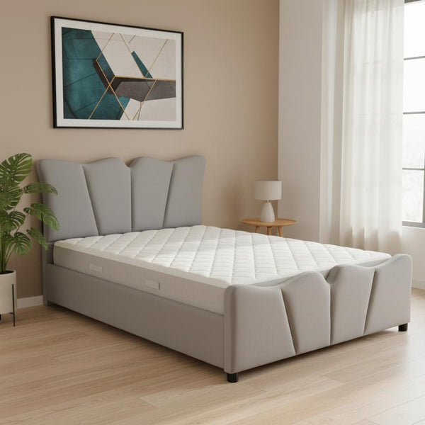 HomeRoots Gray Tufted Velvet Upholstered Full Bed Frame – Luxe Comfort & Modern Style for Your Dream Bedroom Retreat 590417