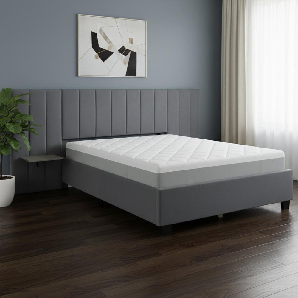 HomeRoots Gray Tufted Velvet Queen Bed Frame - Luxurious Upholstered Design for Modern Bedrooms & Comfort 590448