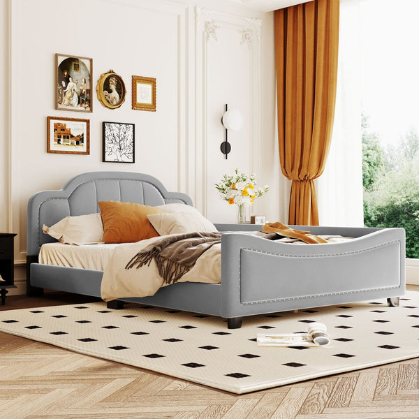 HomeRoots Gray Tufted Upholstered Full Bed Frame - Stylish, Comfortable Sleep Solution with Sturdy Support! 590465