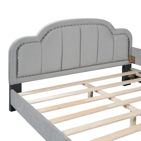 HomeRoots Gray Tufted Upholstered Full Bed Frame - Stylish, Comfortable Sleep Solution with Sturdy Support! 590465