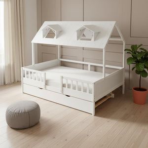 HomeRoots White Wood Full House Bed with Trundle – Classic Charm, Durable Design & Extra Sleep Space for Guests 590551