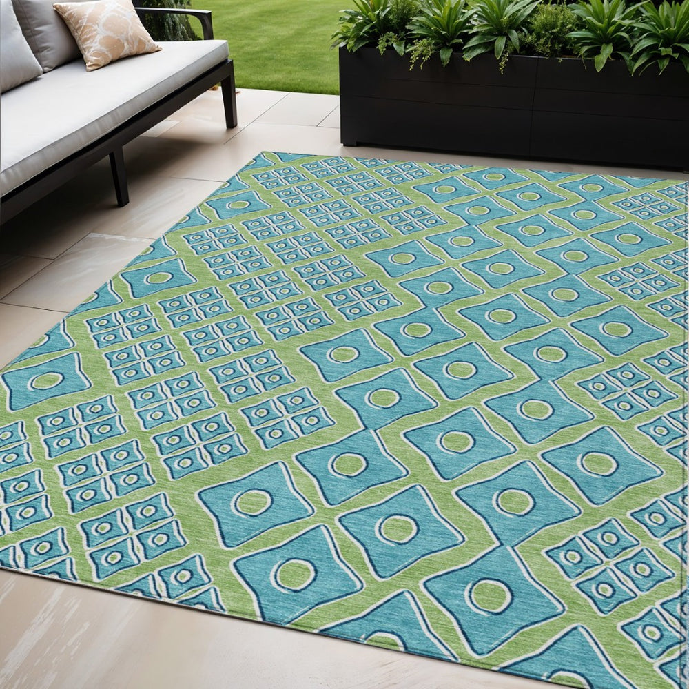 HomeRoots 5' Geometric Artichoke Green and Aqua Area Rug - Washable, Durable Design for Indoor & Outdoor Use 5' X 8' 590704
