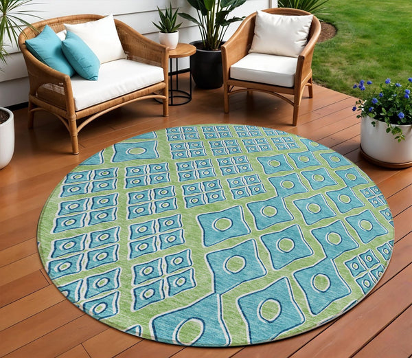 Homeroots 3' Artichoke Green And Aqua Geometric Washable Area Rug For Stylish Indoor Or Outdoor Spaces 8' Round Polyester 590705