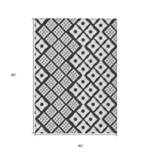 Homeroots 3' Artichoke Green And Aqua Geometric Washable Area Rug For Stylish Indoor Or Outdoor Spaces 5' X 8' Polyester 590716