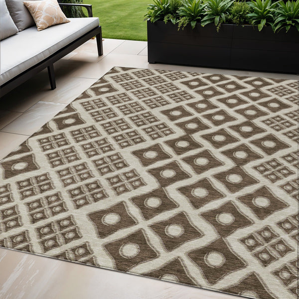 Homeroots 3' Artichoke Green And Aqua Geometric Washable Area Rug For Stylish Indoor Or Outdoor Spaces 5' X 8' Polyester 590722