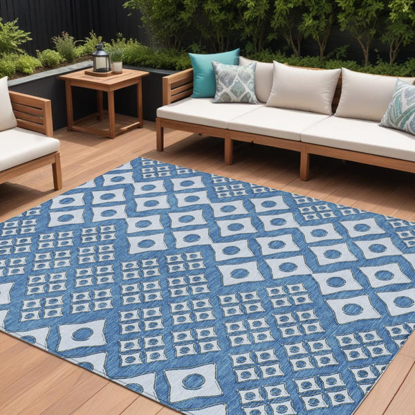 Homeroots 3' Artichoke Green And Aqua Geometric Washable Area Rug For Stylish Indoor Or Outdoor Spaces 8' X 10' Polyester 590730