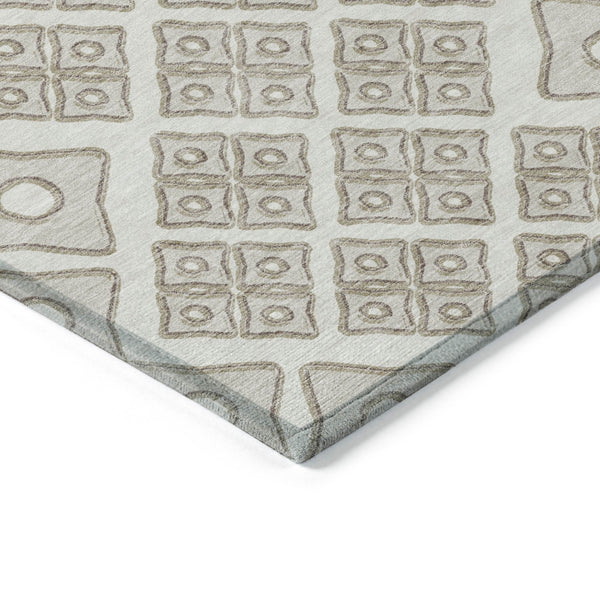 Homeroots 3' Artichoke Green And Aqua Geometric Washable Area Rug For Stylish Indoor Or Outdoor Spaces 10' X 14' Polyester 590744