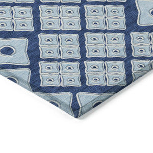 Homeroots 3' Artichoke Green And Aqua Geometric Washable Area Rug For Stylish Indoor Or Outdoor Spaces 3' X 5' Polyester 590751