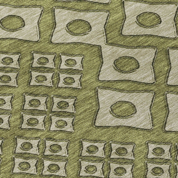 Homeroots 3' Artichoke Green And Aqua Geometric Washable Area Rug For Stylish Indoor Or Outdoor Spaces 8' Round Polyester 590759