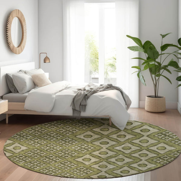 Homeroots 3' Artichoke Green And Aqua Geometric Washable Area Rug For Stylish Indoor Or Outdoor Spaces 8' Round Polyester 590759