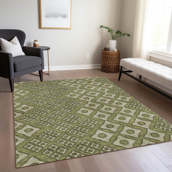 Homeroots 3' Artichoke Green And Aqua Geometric Washable Area Rug For Stylish Indoor Or Outdoor Spaces 8' X 10' Polyester 590760