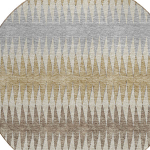 Homeroots 3' Stylish Artichoke Green Striped Area Rug – Washable & Durable For Indoor Outdoor Use 8' Round Polyester 590783