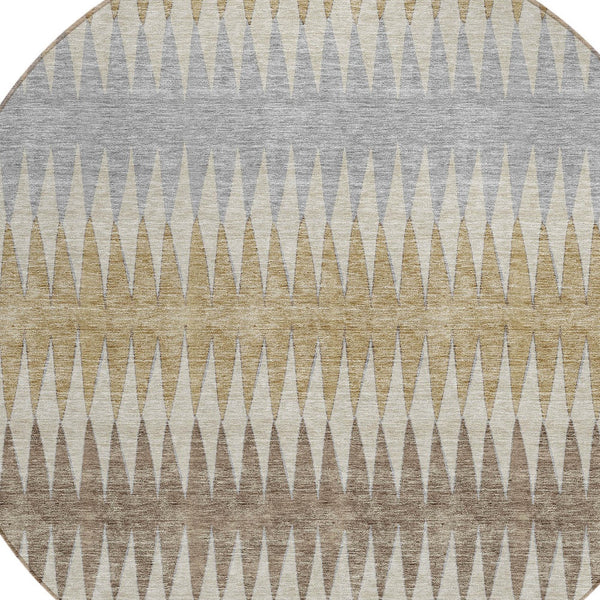 Homeroots 3' Stylish Artichoke Green Striped Area Rug – Washable & Durable For Indoor Outdoor Use 8' Round Polyester 590783