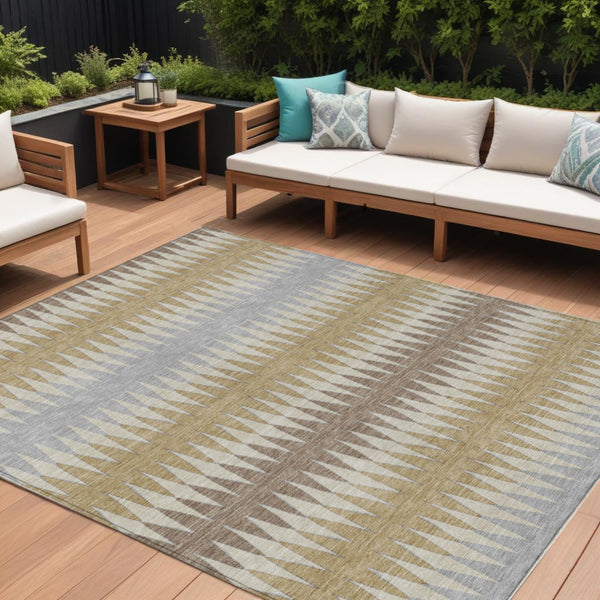 Homeroots 3' Stylish Artichoke Green Striped Area Rug – Washable & Durable For Indoor Outdoor Use 10' X 14' Polyester 590786