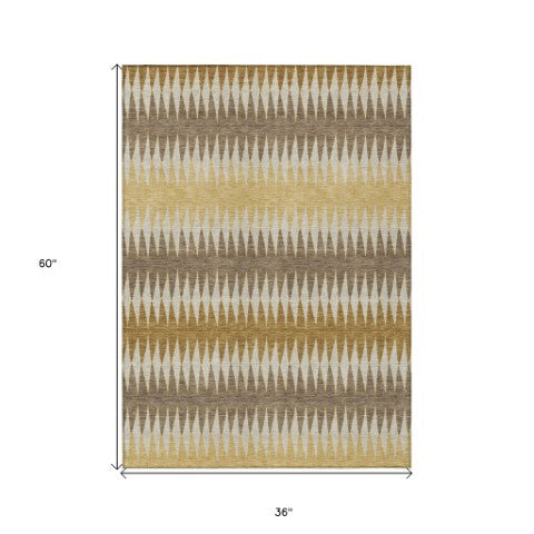 Homeroots 3' Stylish Artichoke Green Striped Area Rug – Washable & Durable For Indoor Outdoor Use 3' X 5' Polyester 590793