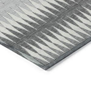 Homeroots 3' Stylish Artichoke Green Striped Area Rug – Washable & Durable For Indoor Outdoor Use 8' X 10' Polyester 590802