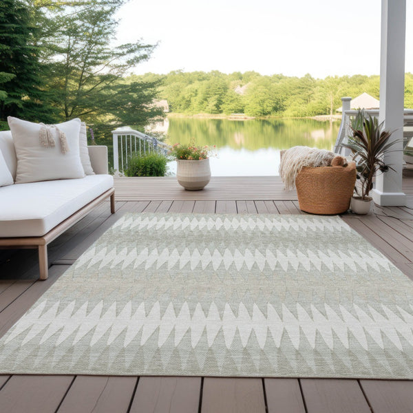 Homeroots 3' Stylish Artichoke Green Striped Area Rug – Washable & Durable For Indoor Outdoor Use 3' X 5' Polyester 590805