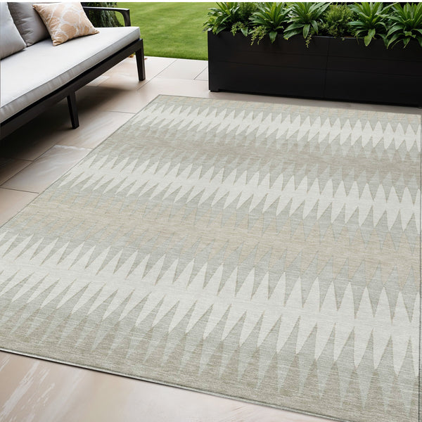 Homeroots 3' Stylish Artichoke Green Striped Area Rug – Washable & Durable For Indoor Outdoor Use 5' X 8' Polyester 590806