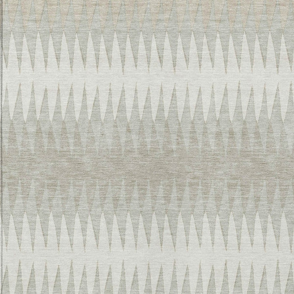 Homeroots 3' Stylish Artichoke Green Striped Area Rug – Washable & Durable For Indoor Outdoor Use 5' X 8' Polyester 590806