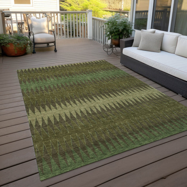 Homeroots 3' Stylish Artichoke Green Striped Area Rug – Washable & Durable For Indoor Outdoor Use 3' X 5' Polyester 590811
